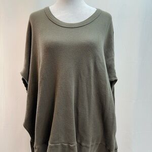 Hard Tail Green  Long Sleeve Top XS